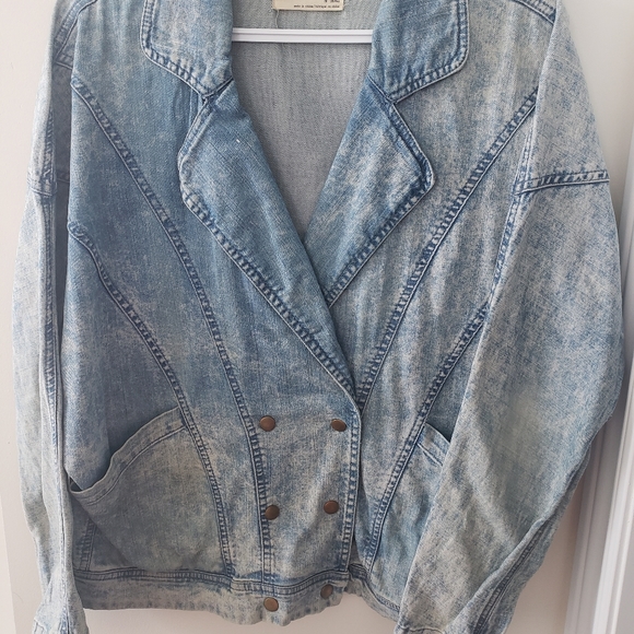 Jean Jacket - Picture 1 of 3
